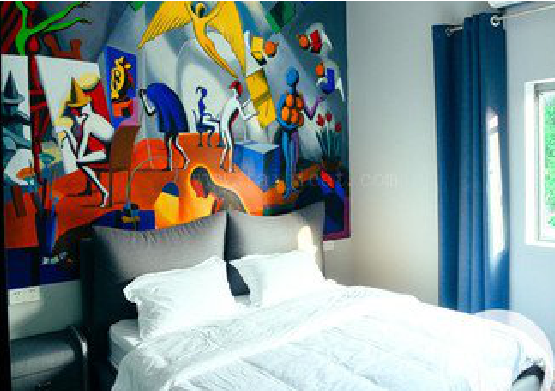 西充对于酒店的墙体彩绘而言更注重哪些方面？